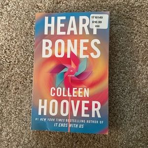 Heart Bones by Colleen Hoover